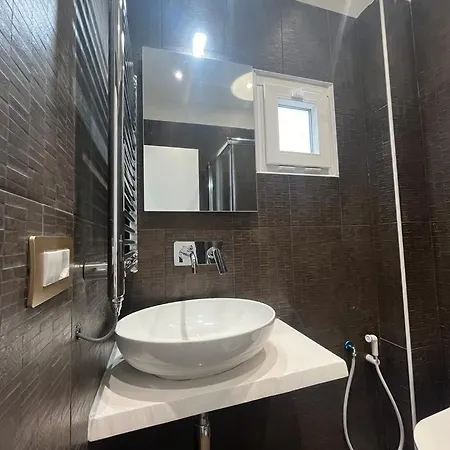 Mada's Comfort * Bari